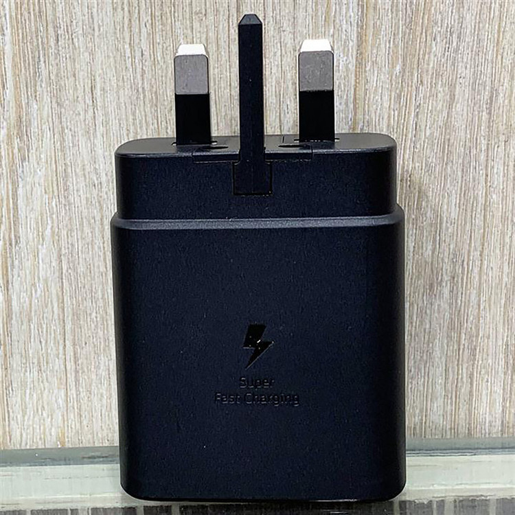 شارژر دیواری سامسونگ مدل EP-TA845-vietnam به همراه کابل تبدیل USB-C اصلی - ویتنام