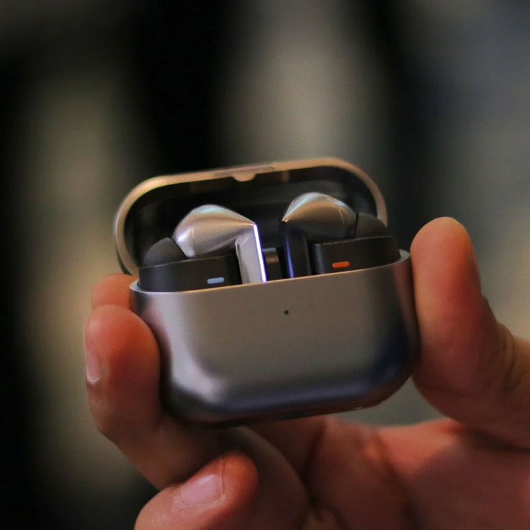 هدفون بلوتوثی سامسونگ مدل Galaxy Buds6 Pro طرح کپی